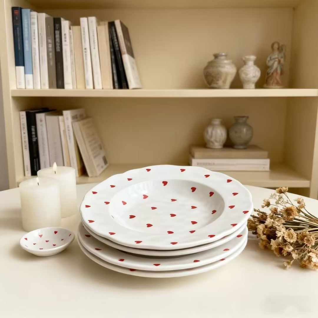 4-Piece Heart Pattern Ceramic Dinner Plate Set – Home Dining, Kitchen Decor & Gift