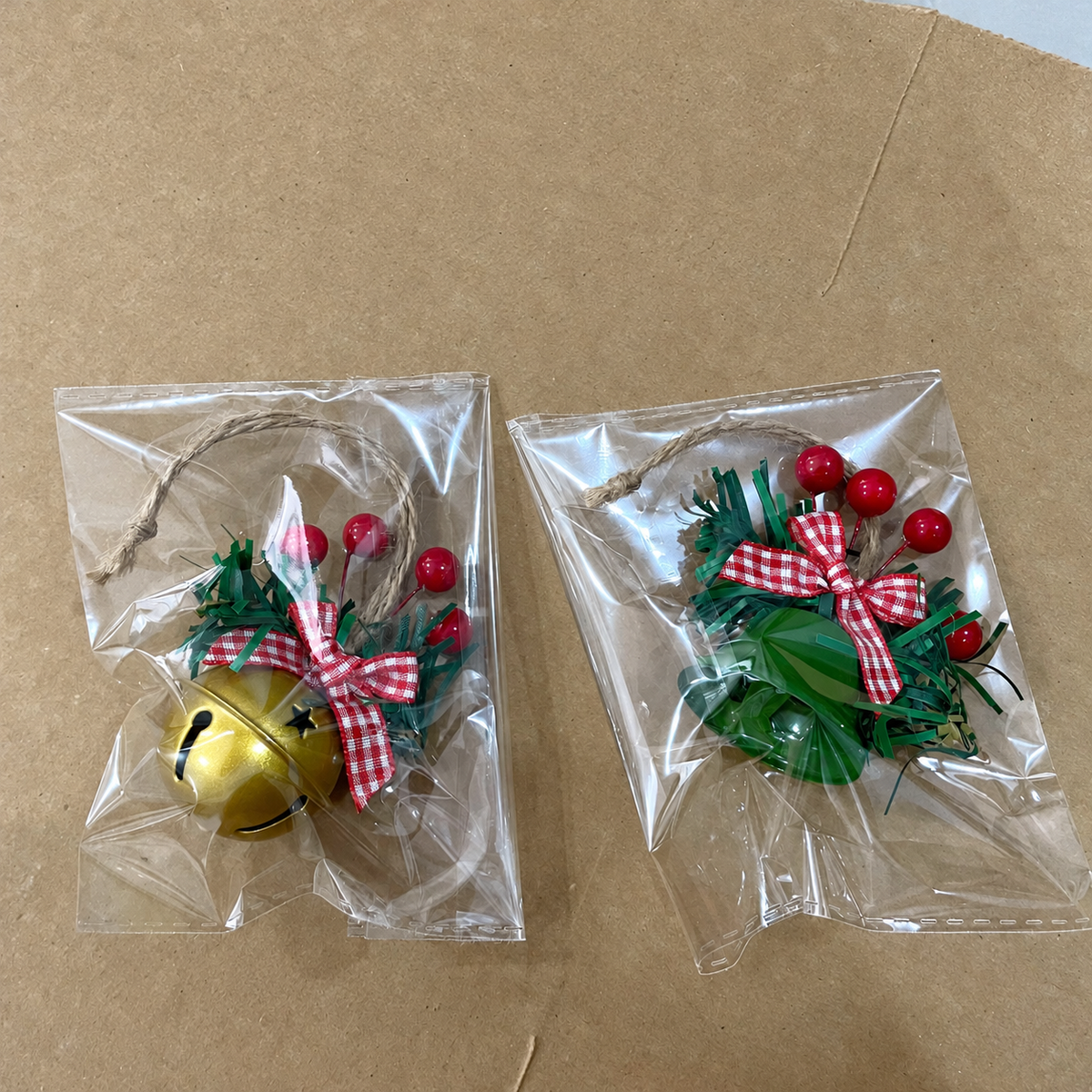 Rustic Christmas Jingle Bell Ornaments with Gingham Bows and Red Berries, 4 cm Hanging Decorations