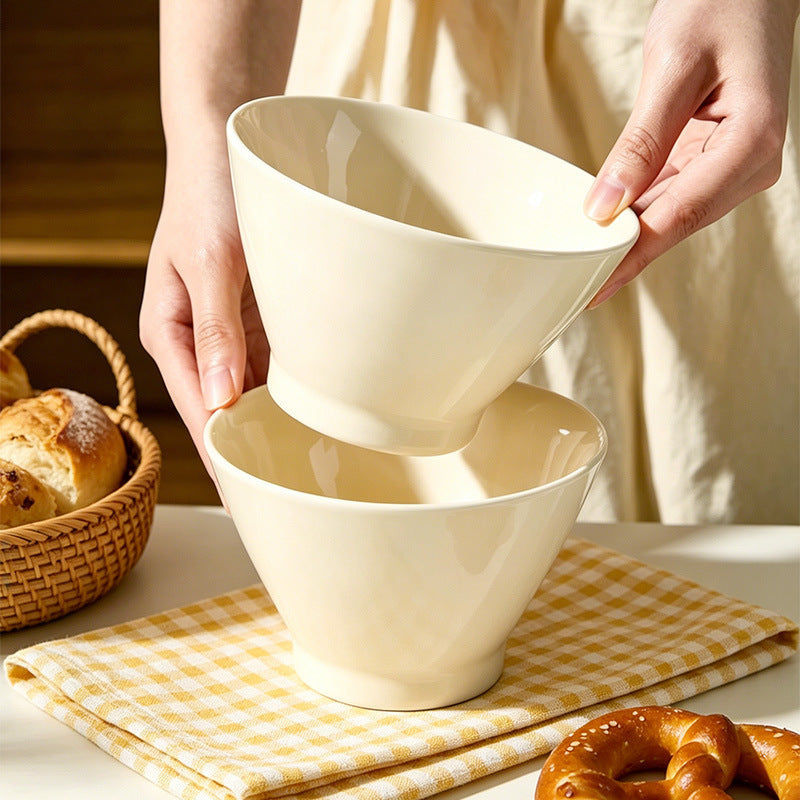 Cream Ceramic Serving Bowl – Elegant Tapered Dessert, Snack & Tableware Bowl