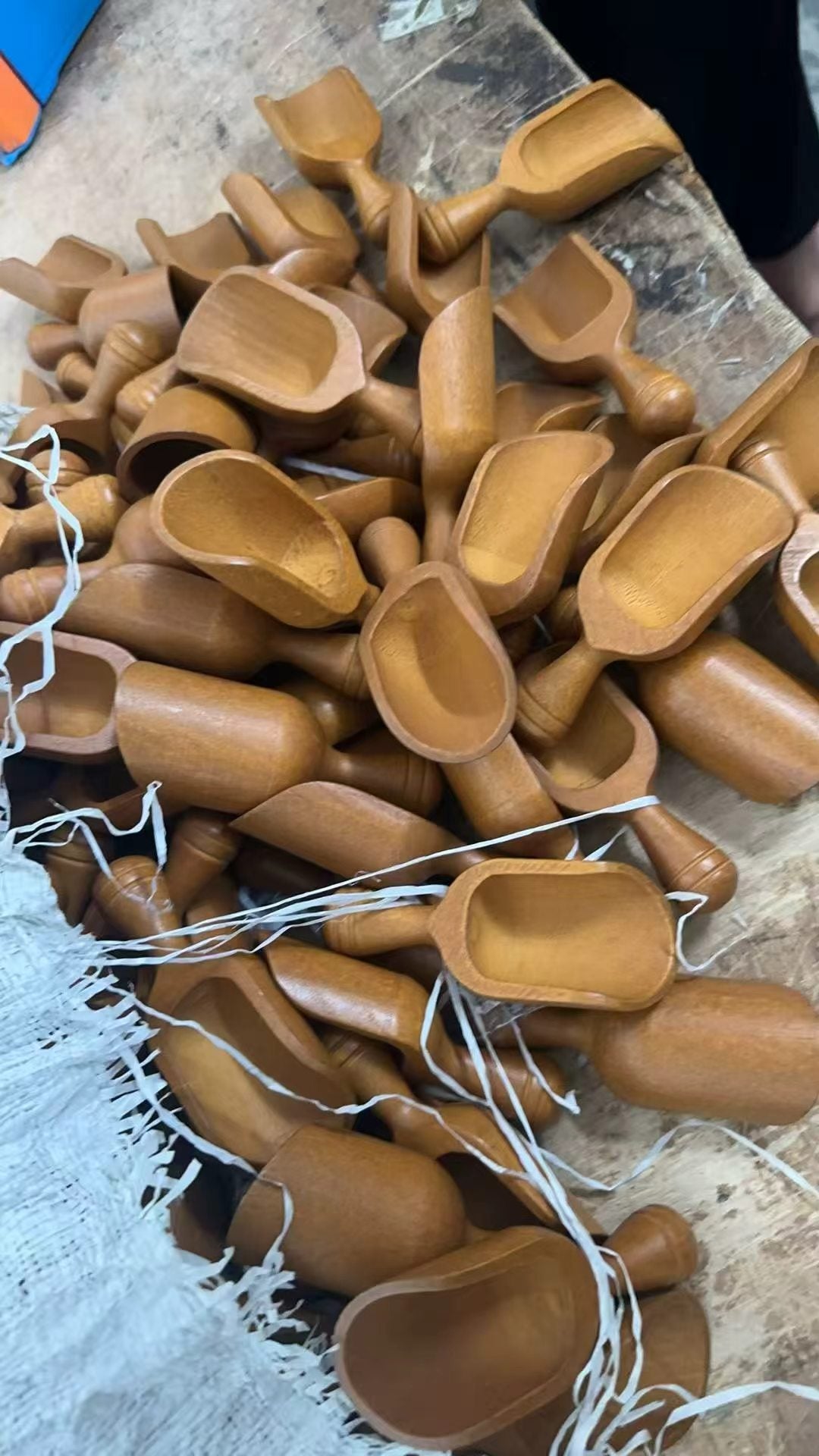 Small Wooden Scoop with Short Handle for Tea, Coffee and Dry Goods