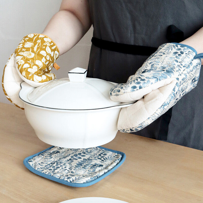 3‑Piece Cotton Linen Heat‑Resistant Kitchen Set – Oven Mitt, Pot Holder & Cone Pot Lid Cap