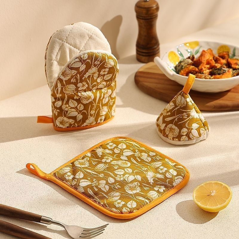3‑Piece Cotton Linen Heat‑Resistant Kitchen Set – Oven Mitt, Pot Holder & Cone Pot Lid Cap