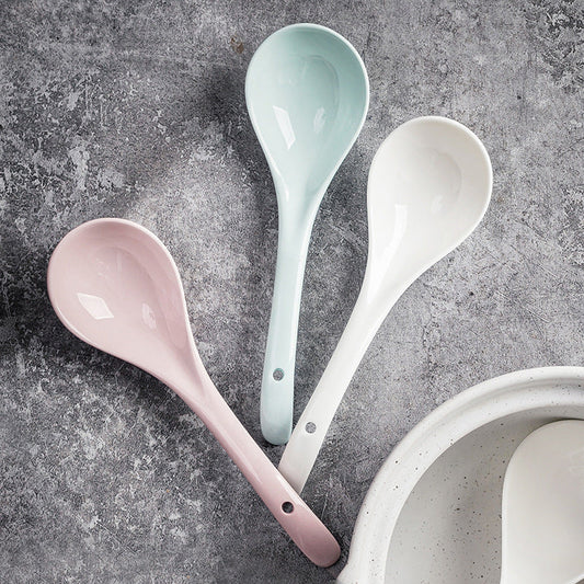 Ceramic Curved Spoon โ Smooth Serving Spoon for Kitchen, Dining & Tableware