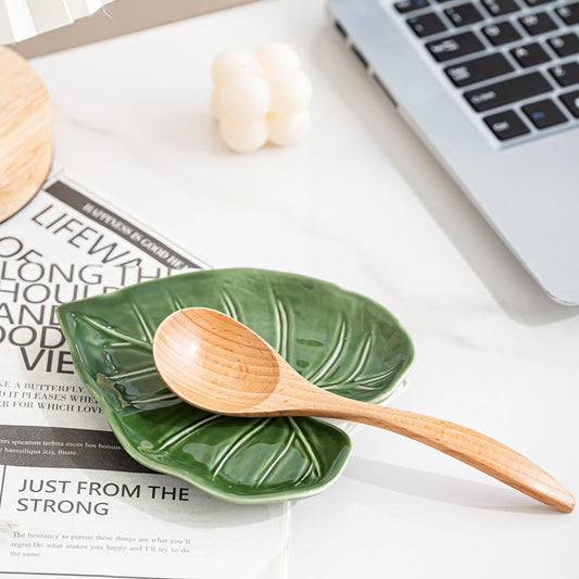 Ceramic Spoon Holder โ Tropical Leaf Kitchen Accessory