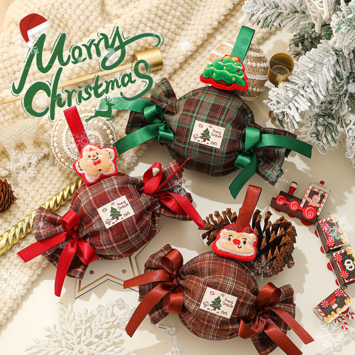 Christmas Eve Apple Gift Bag Mini Holiday Candy Pouch with Santa Hat Design