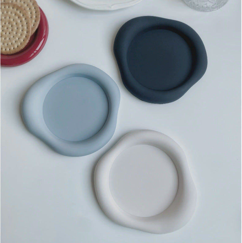 Irregular Silicone Coaster – Modern Cup Mat with Raised Edge