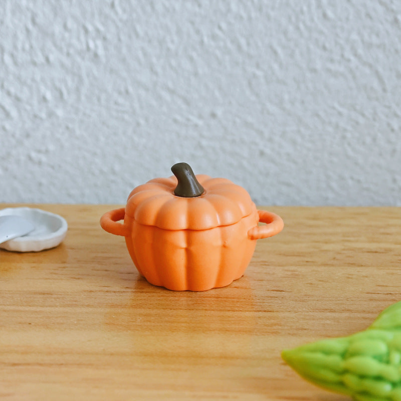 Miniature Alloy Pumpkin Ornament for Dollhouse and Fairy Garden Decor