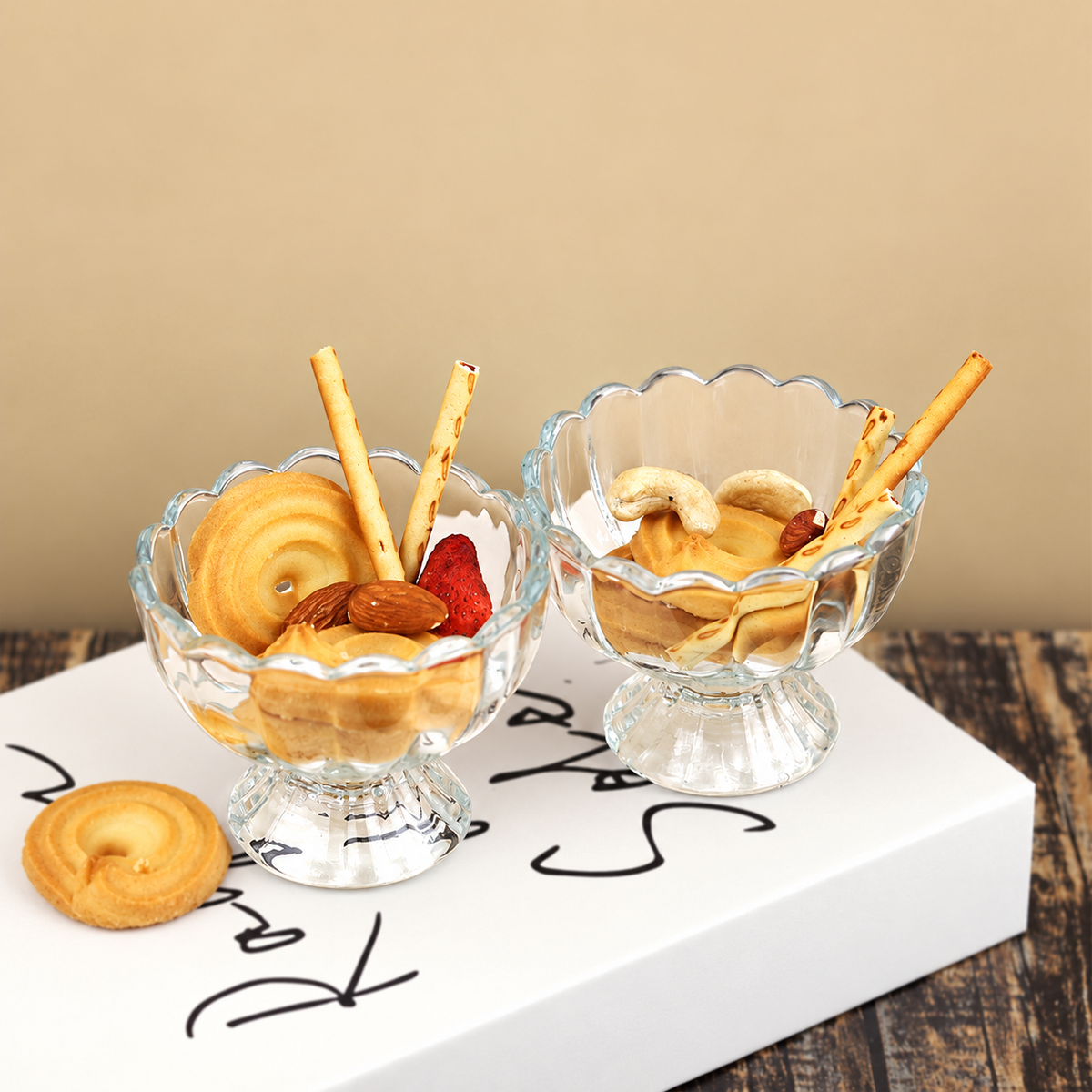 Vintage Glass Dessert Cup – Ice Cream Sundae Milkshake Bowl