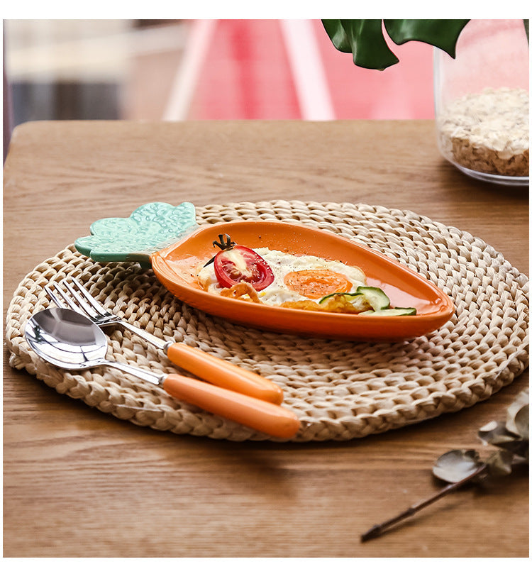Carrot-Shaped Serving Dish – Cute Vegetable Design Bowl & Plate for Restaurant & Home Dining