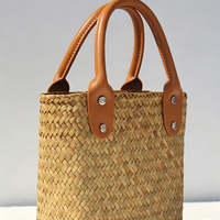 Mini Woven Straw Square Bag – Structured Handmade Style Purse with Natural Grass Texture