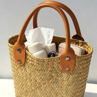 Mini Woven Straw Square Bag – Structured Handmade Style Purse with Natural Grass Texture