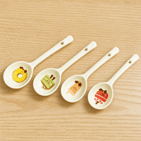 Cute Ceramic Japanese Soup Spoon – Long Handle Spoon with 4 Dessert Pattern Styles for Soup, Rice & Everyday Dining
