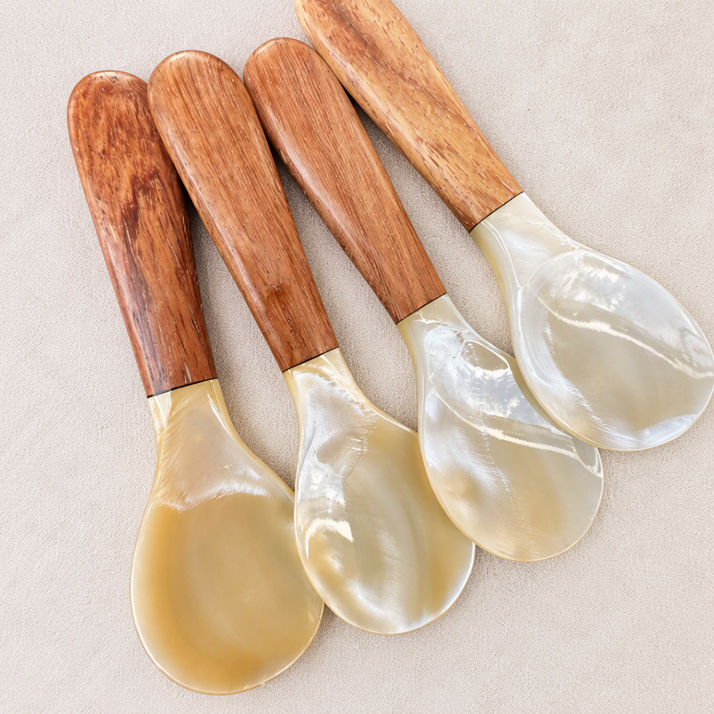 Wooden Handle Shell Spoon Seasoning Caviar Spoon