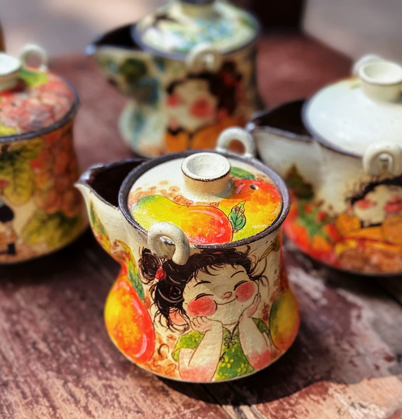 Dreamy Curves Treasure Pot Teaware
