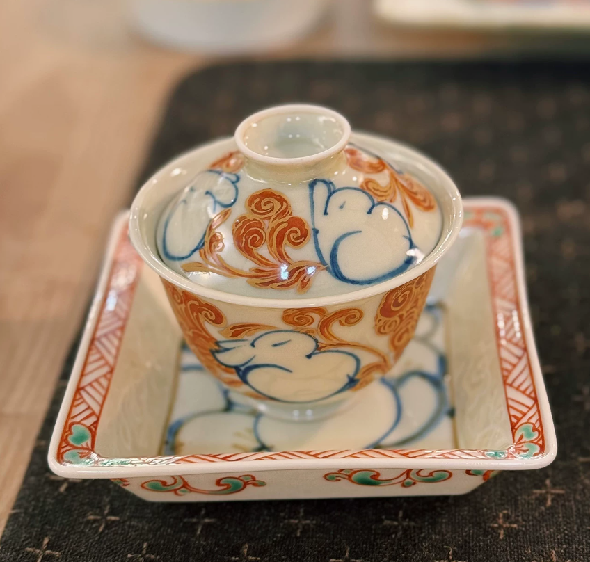Crimson Harmony Square Tea Tray