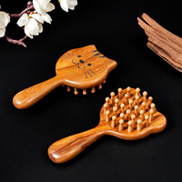 Wooden Cat Face Massage Brush Cute Kitty Scalp Massager with Rounded Teeth