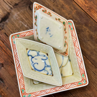 Crimson Harmony Square Tea Tray