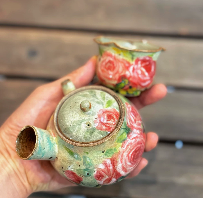 Vintage Rose Side-Handle Teapot