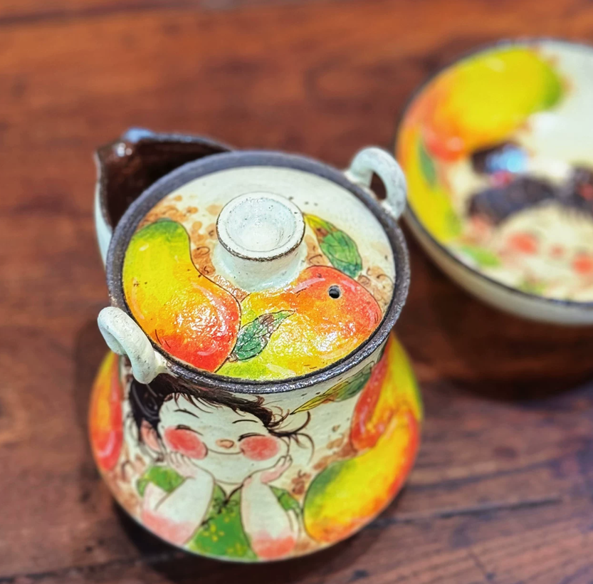 Five-Color Treasure Vessel Tea Set