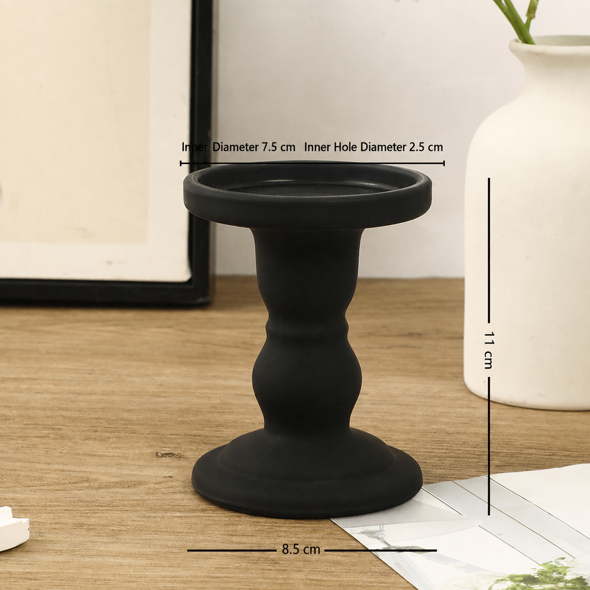 Matte Black Pillar Candle Holder, Retro Roman‑Style Candlestick for Table Decor