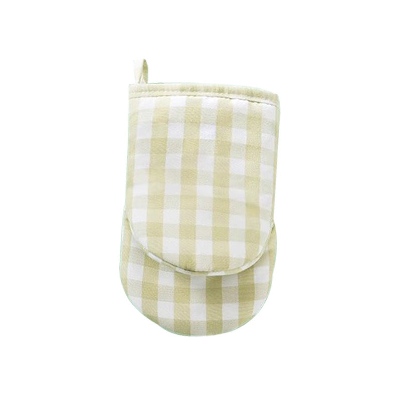 Thickened Plaid Cotton Oven Mitt for Baking and Kitchen Heat Protection