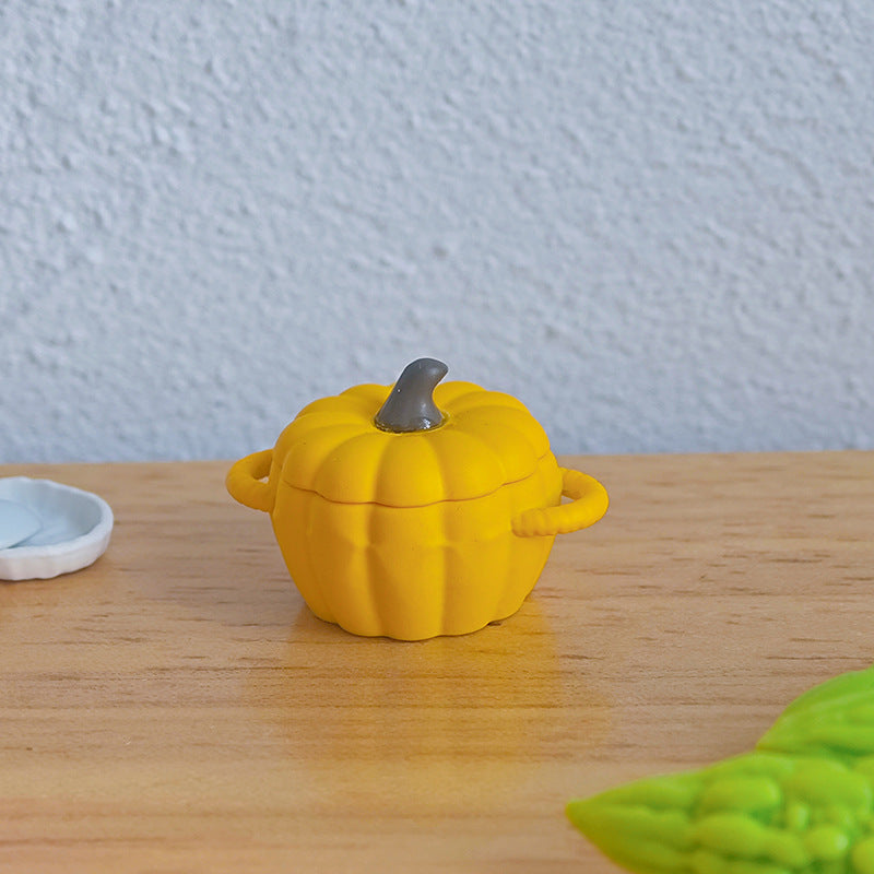 Miniature Alloy Pumpkin Ornament for Dollhouse and Fairy Garden Decor