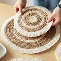 Woven Seagrass Trivet with Tassels, Round Heat Resistant Placemat & Plate Mat