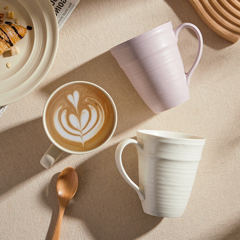 Ceramic Coffee Mug – 390ml Ribbed Ceramic Cup with Comfortable Handle