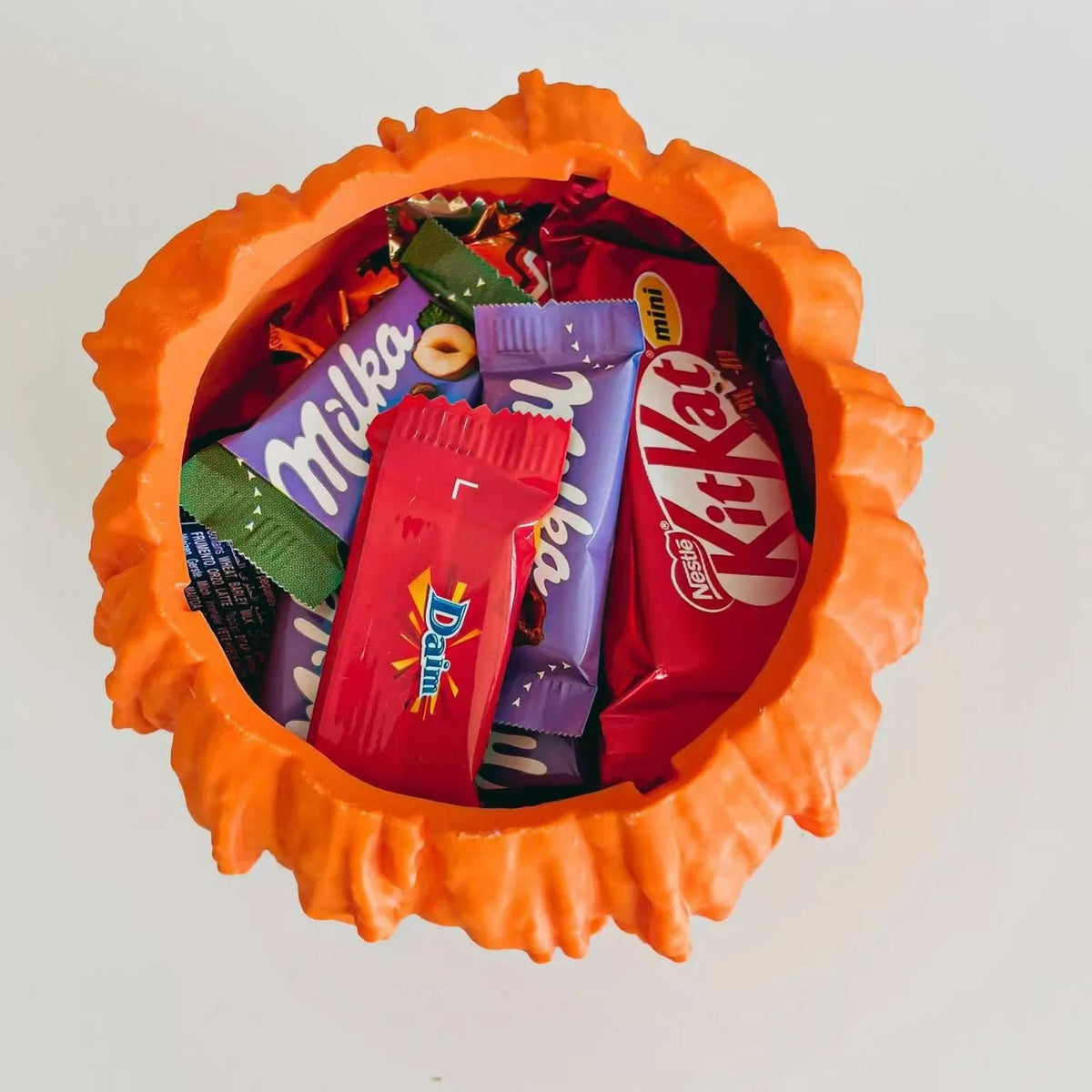Halloween Pumpkin Candy Bowl with Lid – Resin Tabletop Decoration