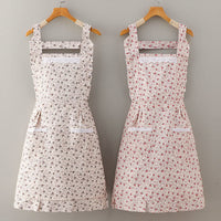 Floral Bib Apron – Vintage Flower Print Kitchen Apron with Front Pockets, Ruffle Trim Cooking Apron for Baking, Gardening & Home Use