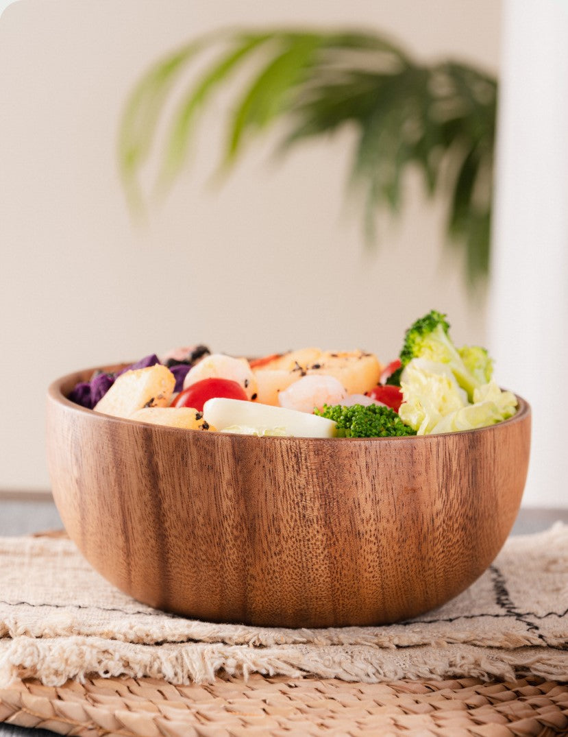 Natural Walnut Round Serving Bowl for Salads and Fruit 20 cm