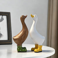 Resin Goose Figurine – Garden & Entryway Decorative Accent