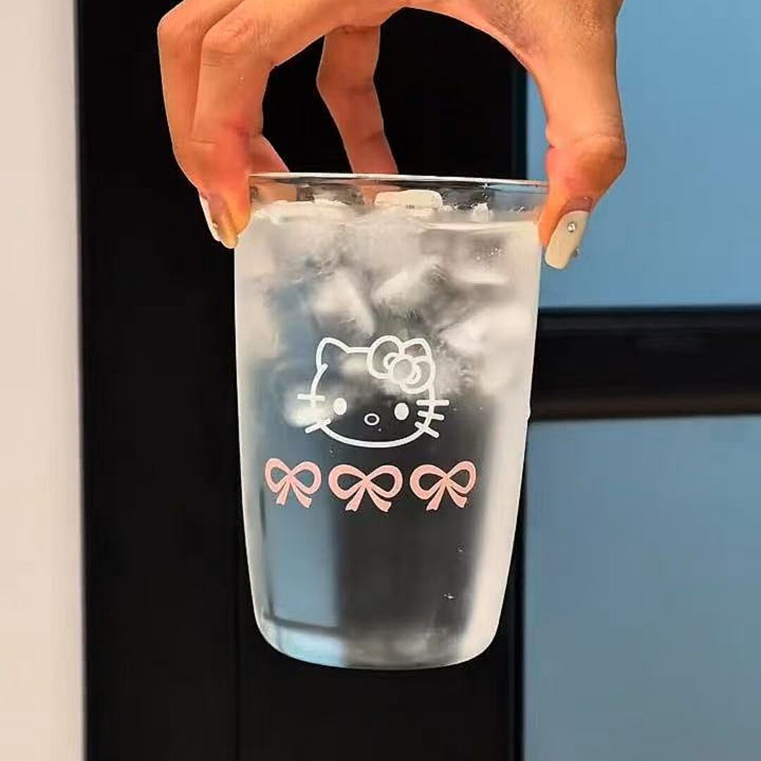 Cute Cat Glass Tumbler – 300ml Clear Drinking Cup with Bow Pattern for Iced Coffee, Juice, Soda & Cold Drinks