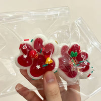 Christmas Paw-Shaped Squishy Toy – TPR Stress Relief Fidget Toy with Festive Holiday Decorations