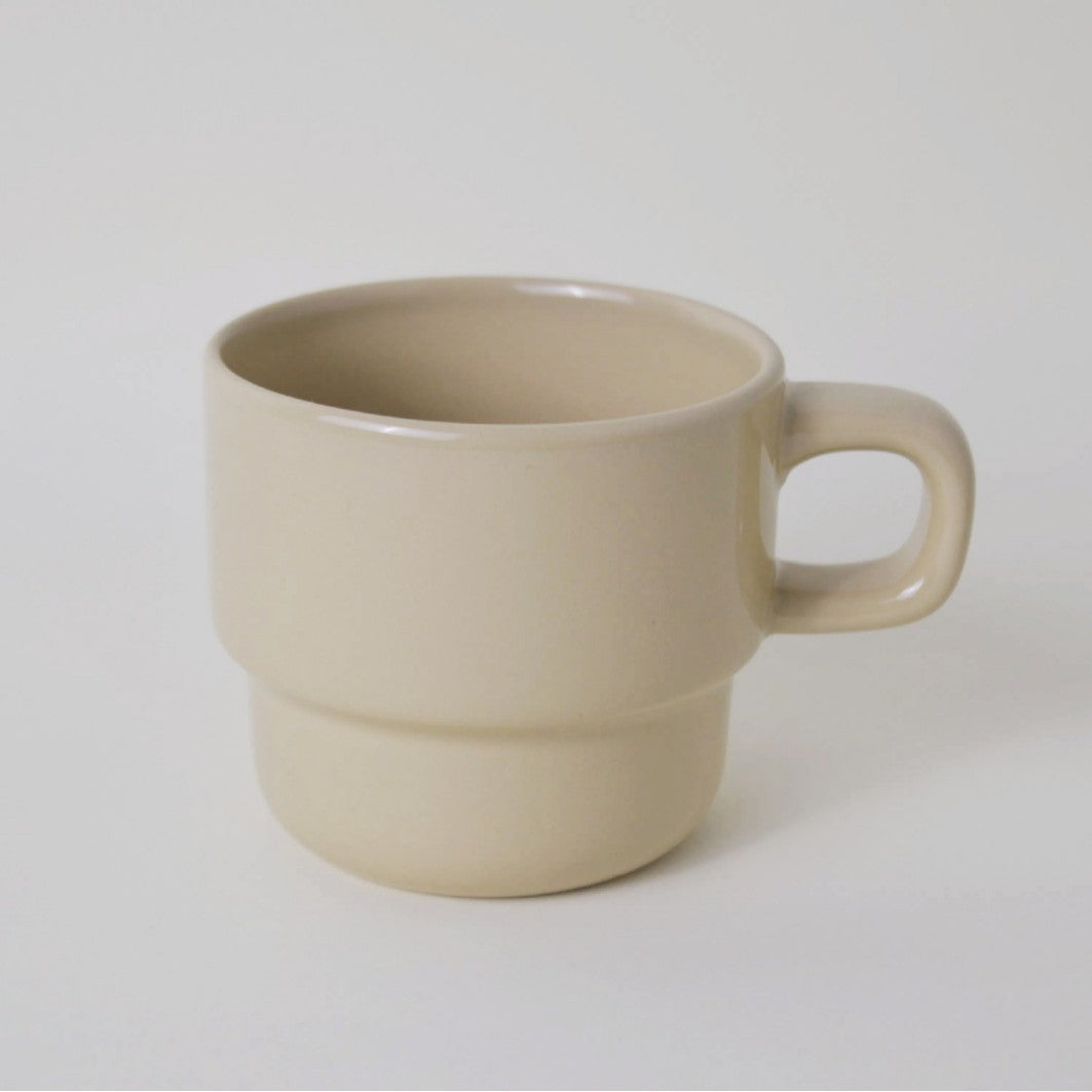 Stackable Ceramic Coffee Mug – 400ml Minimalist Drinking Cup with Handle