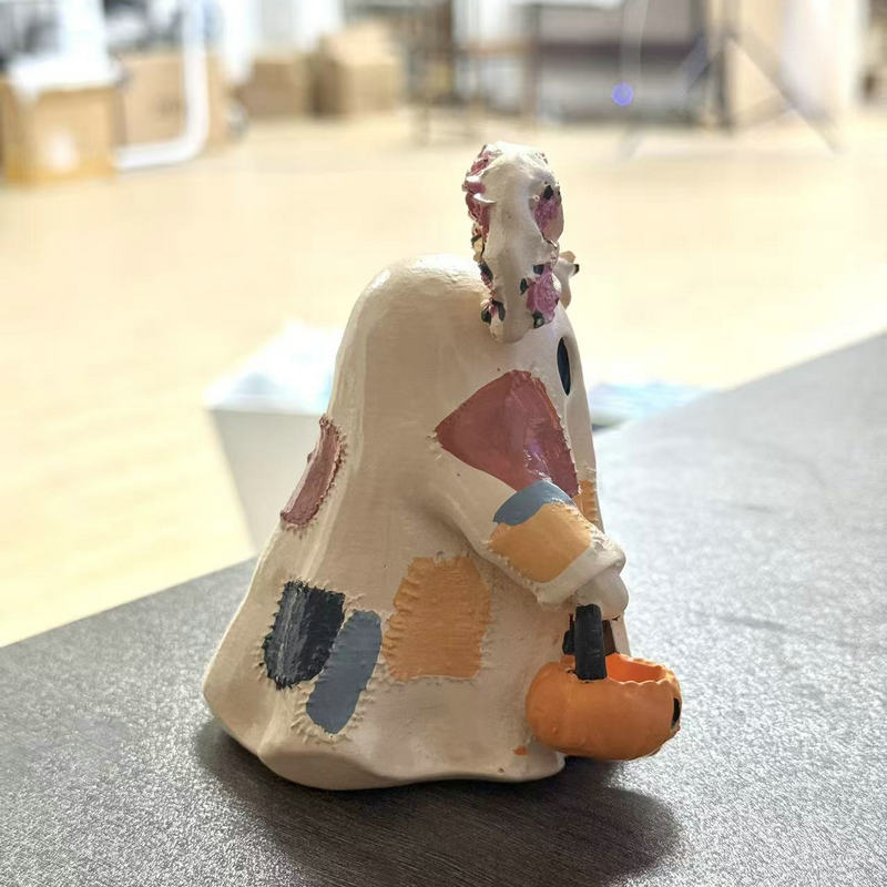 Patchwork Ghost Halloween – 10 cm Synthetic Resin Figurine for Spooky Table and Shelf Decor