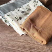 Cotton Gauze Towel Gift Box Set, 4 Towels per Box, Floral and Solid Color Face Towels for Home and Gifting
