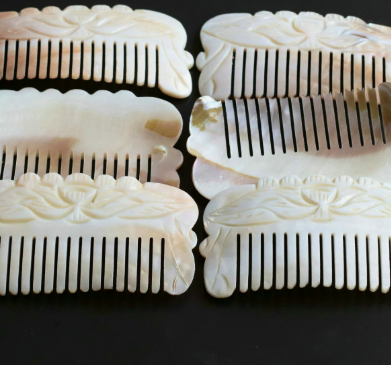 Natural Shell Fish Shape Hair Comb, Scalp Massage Gua Sha Tool