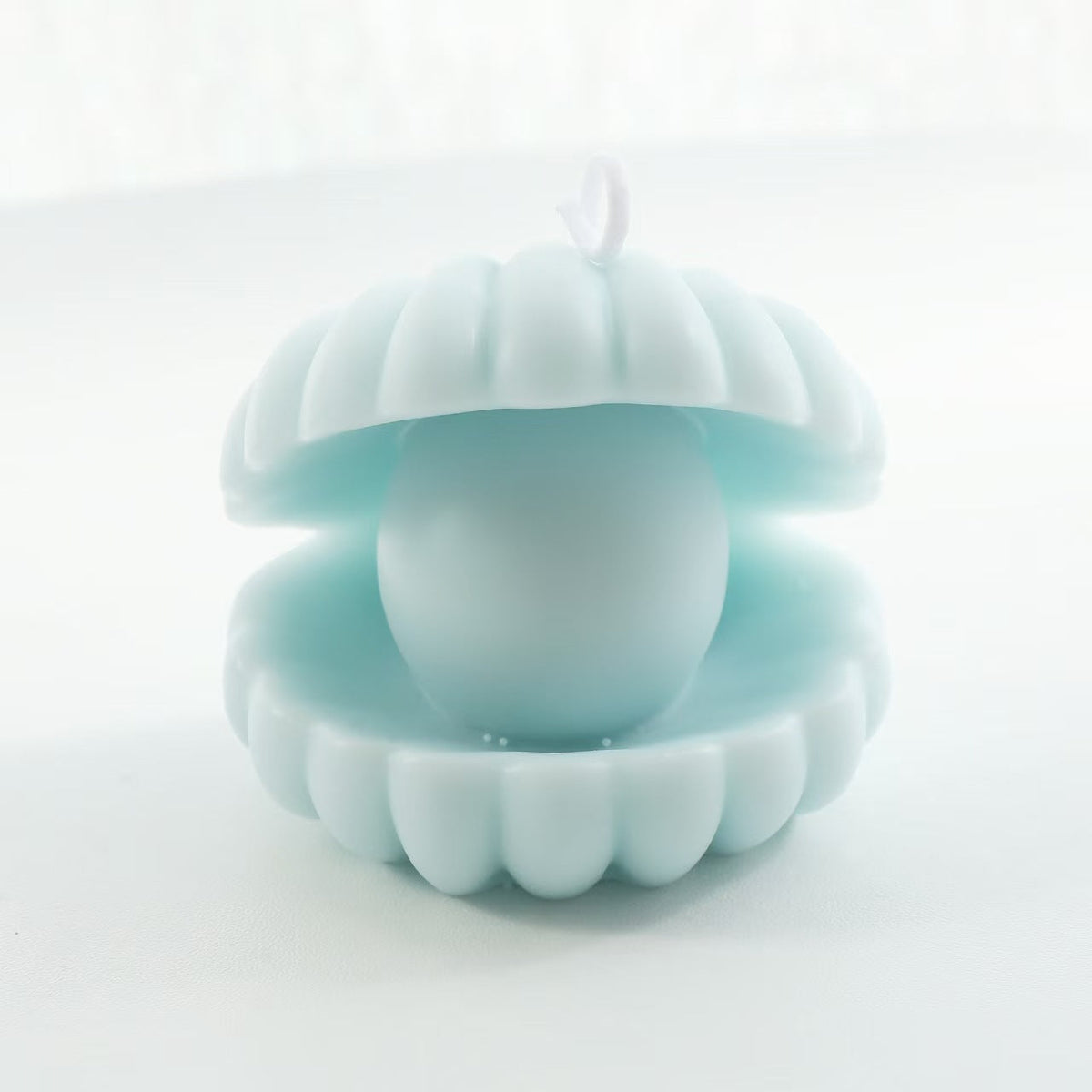 Shell-Shaped Scented Candle