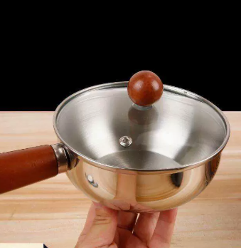Stainless Steel Yukihira Saucepan with Wooden Handle and Glass Lid