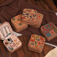 Floral Jewelry Case – Vintage Travel Organizer for Rings, Necklaces & Accessories