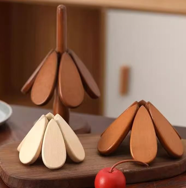 Wooden Christmas Tree Trivet, Decorative Hot Pot Holder