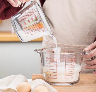 500ml Heat Resistant Glass Measuring Cup with Measurement Markings