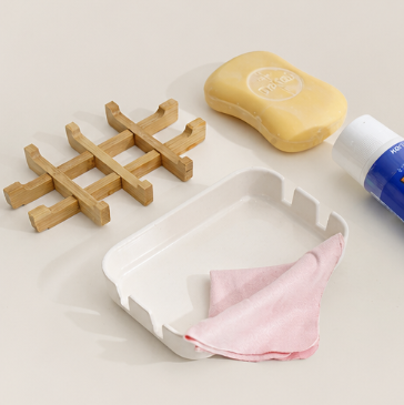 Bamboo Fiber Soap Dish with Drainage Design – Detachable, Easy-Clean, Moisture-Proof Travel Soap Holder