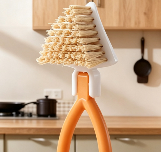 Foldable Triangular Crevice Cleaning Brush for Kitchen Bathroom and Corners