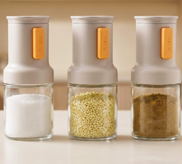 Press Type Seasoning Dispenser Glass Spice Jar