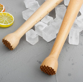 Natural Wooden Ice Crusher Muddler with Textured Head for Kitchen Use